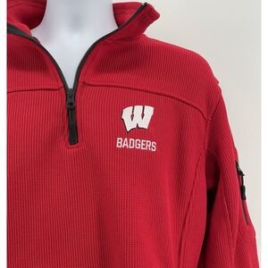 Wisconsin Badgers Pullover Men's M Red 1/2 Zip Campus Heritage NCAA 3 Pockets